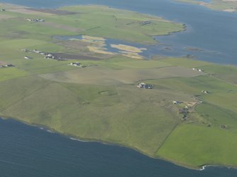 General oblique aerial view centred on the Ring of Bookan chambered cairn, taken from the S.
