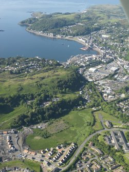 General oblique aerial view of Oban, taken from the S.