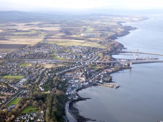 General oblique aerial view of South Queensferry, taken from the E.