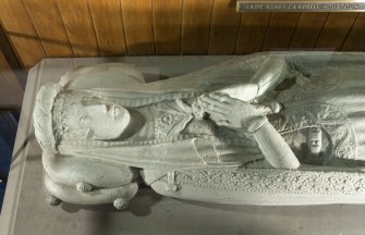 Detail of effigy of Lady Agnes Campbell Houston.