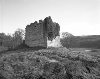 Castle Lachlan.
General view from West.