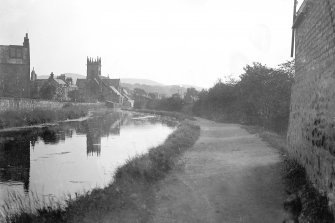 Edinburgh, Craiglockhart, Union Canal.
General view of canal.
Digital image of ED 6947