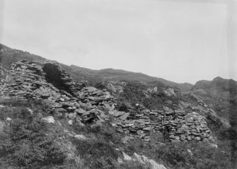 Eileach An Naoimh, Beehive cell.
General view from South.