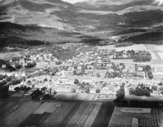 Kingussie, general view.  Oblique aerial photograph taken facing north.  This image has been produced from a print.