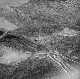 Hoy, Wee Fea, oblique aerial view, taken from the NNW, centred on the Naval Signal Station, and showing ruined buildings in the centre left of the photograph.