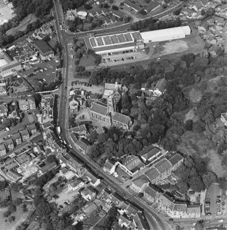 Bothwell, oblique aerial view, taken from the SSE, centred on Bothwell Parish Church.