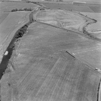 Oblique aerial view centred on the site of the Cat Stane.