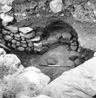 Excavation photograph : Alcove without blocking.