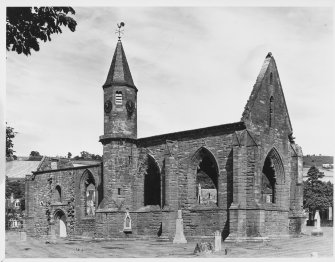 Fortrose Cathedral Ross & Cromarty, Exteriors 
