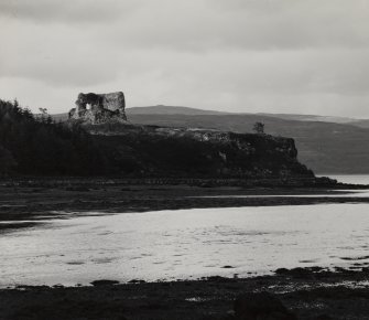 Mull, Aros Castle.
General view from South-West.