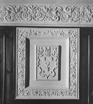 Interior.
Detail of plaster frieze and heraldic, NW compartment, fourth floor.