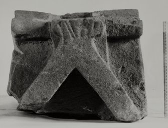 Perth, Whitefriars Street, Carmelite Friary Excavation.
Carved fragment, detail of decorated base of ridge finial (1).