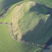 Oblique aerial view of Carnbee Law, looking WSW.