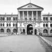 View of Ordnance Building (now Military Accounts building), Esplanade Row East, Kolkata.
Now the Foreign and Military Secretariat.  The building was built with a wide verandah to give some protection from the heat.