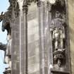 View of statues of Bailie Nicol Jarvie (right) and George Heriot (left), on lower tier of SW buttress.