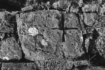 Detail of incised cross St Skae no 2 (B&W)