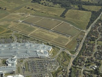 General oblique aerial view centred on the biomedical research park, taken from the WNW.