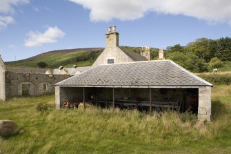 Open shed, view from SSE