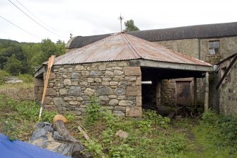 Horse engine, view from NW