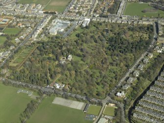 Oblique aerial view centred on the botanical garden, taken from the SW.