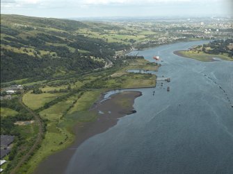 General oblique aerial view looking ablong the River Clyde, taken from the W.