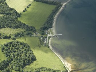 Oblique aerial view centred on the pier, taken from the NE.