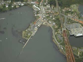 Oblique aerial view centred on the pier and the hotel, taken from the S.
