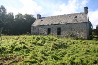 View of kiln and roofed building from NNE