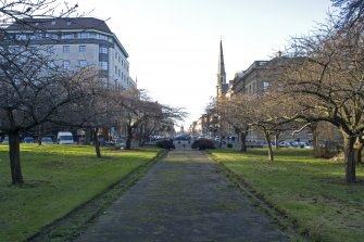 Central pathway. View from E