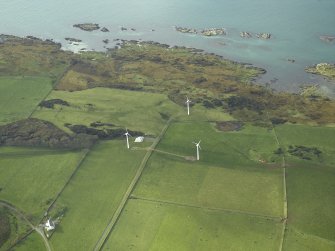 Oblique aerial view centred on the wind farm, taken from the E.