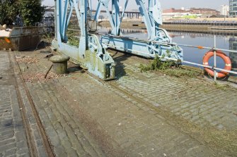 Detail of running gear and track for travelling crane