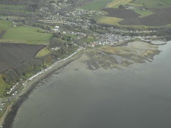 General oblique aerial view centred on the village, taken from the SSE.