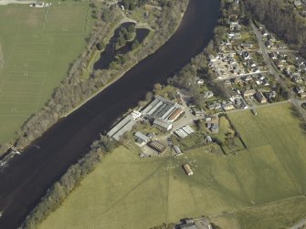 Oblique aerial view centred on the mill, taken from the SW.