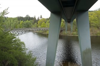 Elevated view from underside of footbridge to SE