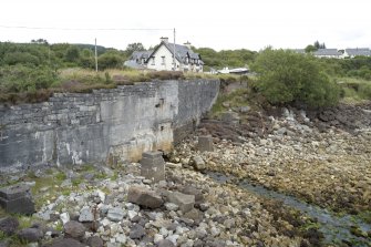 View of remnants of original 1950s processing area at the end of the narrow guage railway (NM67479 44285) to West Pier (NM67343 44235)
