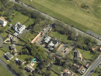Oblique aerial view centred on Craigend House Hotel, taken from the NW.