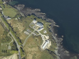 Oblique aerial view centred on the college, taken from the SSW.