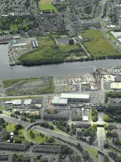 Oblique aerial view centred on the tunnel area, taken from the N.