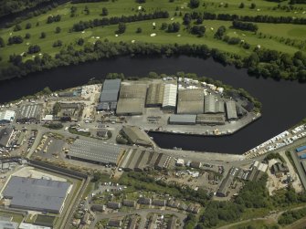 Oblique aerial view centred on the harbour, taken from the NW.