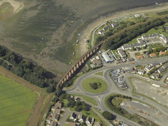 Oblique aerial view centred on the viaduct, taken from the SE.