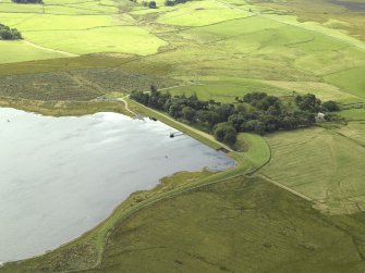 Oblique aerial view centred on the pier and weir, taken from the NE.