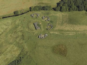 Oblique aerial view centred on the anti-aircraft battery, taken from the SSW.