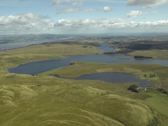 General oblique aerial view centred on Loch Thom reservoir, taken from the NW.
