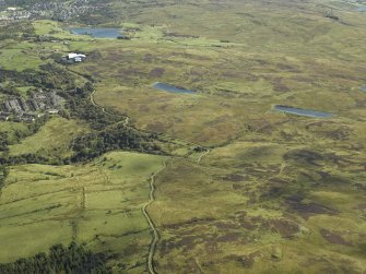 General oblique aerial view centred on Greenock Cut, taken from the W.