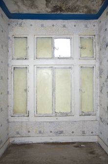 Interior. First floor. Drawing room. Window. Detail