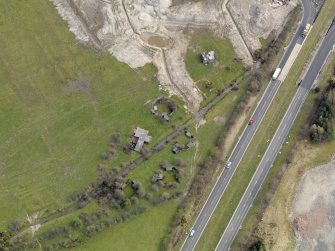 Oblique aerial view centred on the heavy anti-aircraft battery, taken from the NW