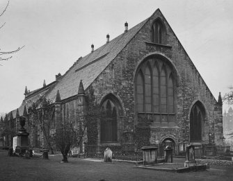 EPS/5/5  Photograph, with text; 'Greyfriars Churchyard  East Division View of Church from East'
Edinburgh Photographic Society Survey of Edinburgh and District, Ward XIV George Square