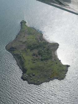General oblique aerial view centred on the Island, taken from the NNE.
