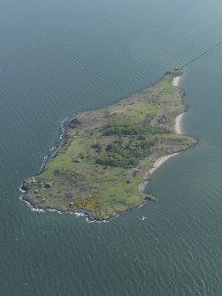 General oblique aerial view centred on the Island, taken from the NNW.
