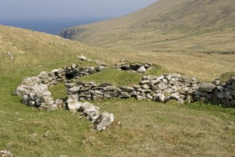 Gleann Mor, Structure B. View from SSW.